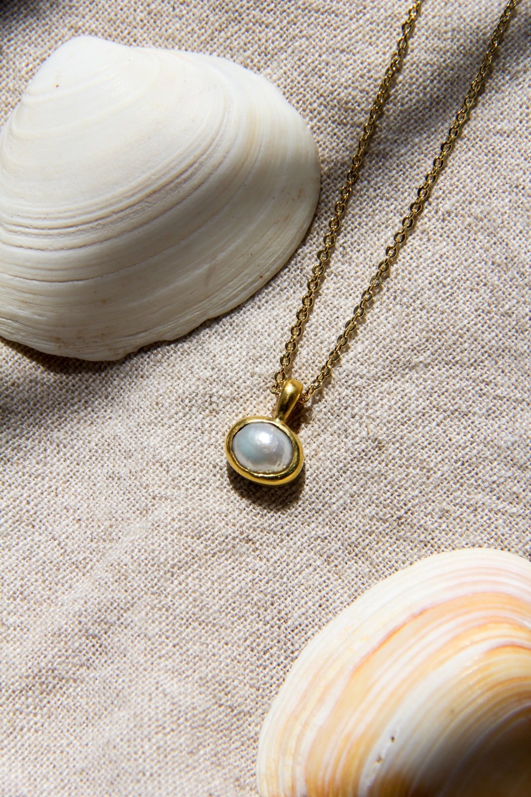 ⊹ Perla Madre ⊹ (Enchapada en Oro) - Pura Dicha - amuletos